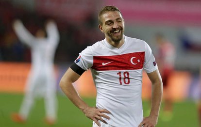 Caner Erkin emekli olduğunu açıkladı!