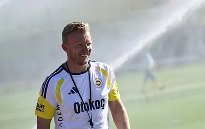 Fenerbahçe'de yardımcı antrenör Dirk Kuyt'tan transfer ve İsmail Kartal açıklaması!