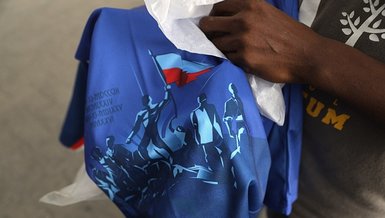 Haiti'den forma tasarımında değişiklik! FIFA'nın siyasi bulması nedeniyle...